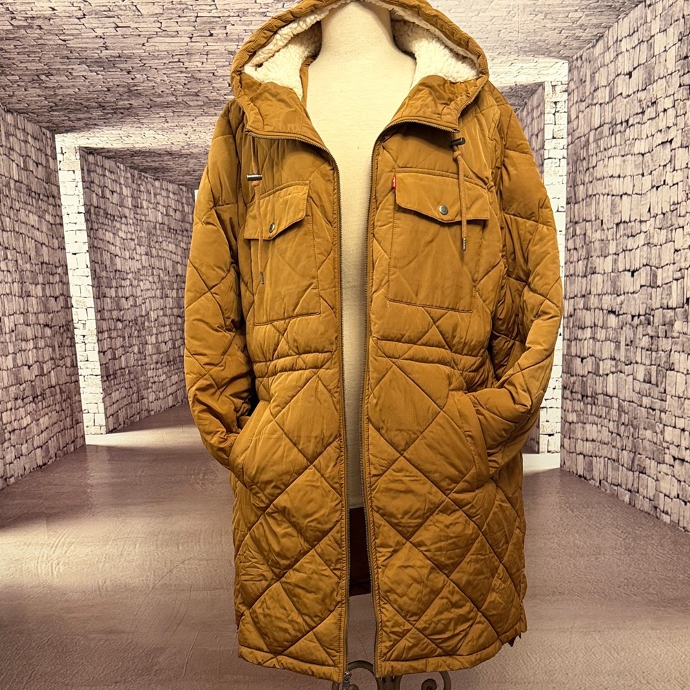 Women's Quilted Puffer Jacket with Hood - Camel Brown